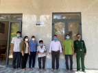 Ban Thường trực Ủy ban MTTQ Việt Nam huyện nghiệm thu nhà Đại đoàn kết tjai xã Mỹ Thắng