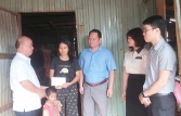 Hỗ trợ 5 triệu đồng cho gia đình chiến sĩ Kpă Thiêp bị tử vong do điện giật