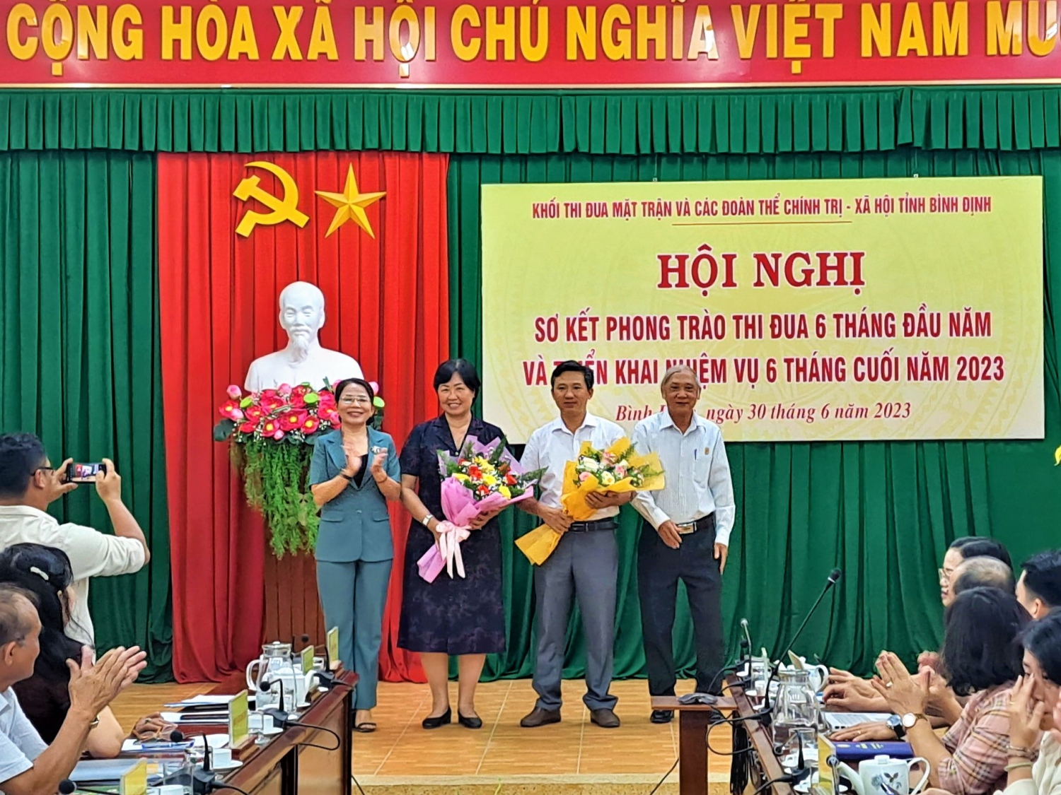 tang hoa