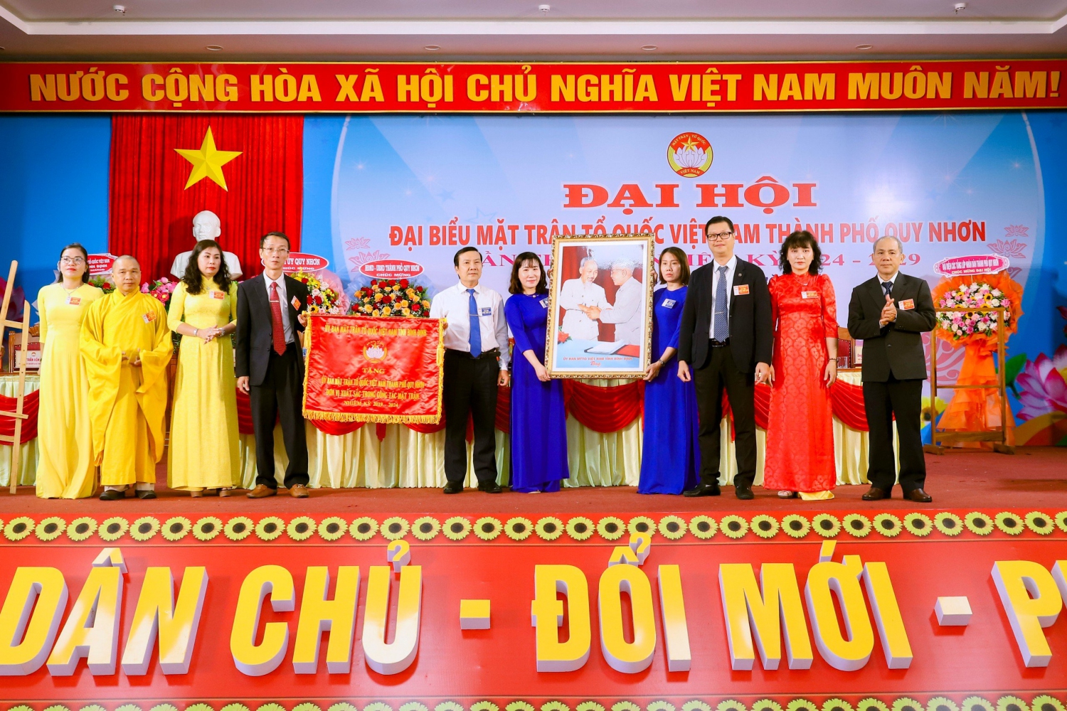 anh dc nam tang co va anh