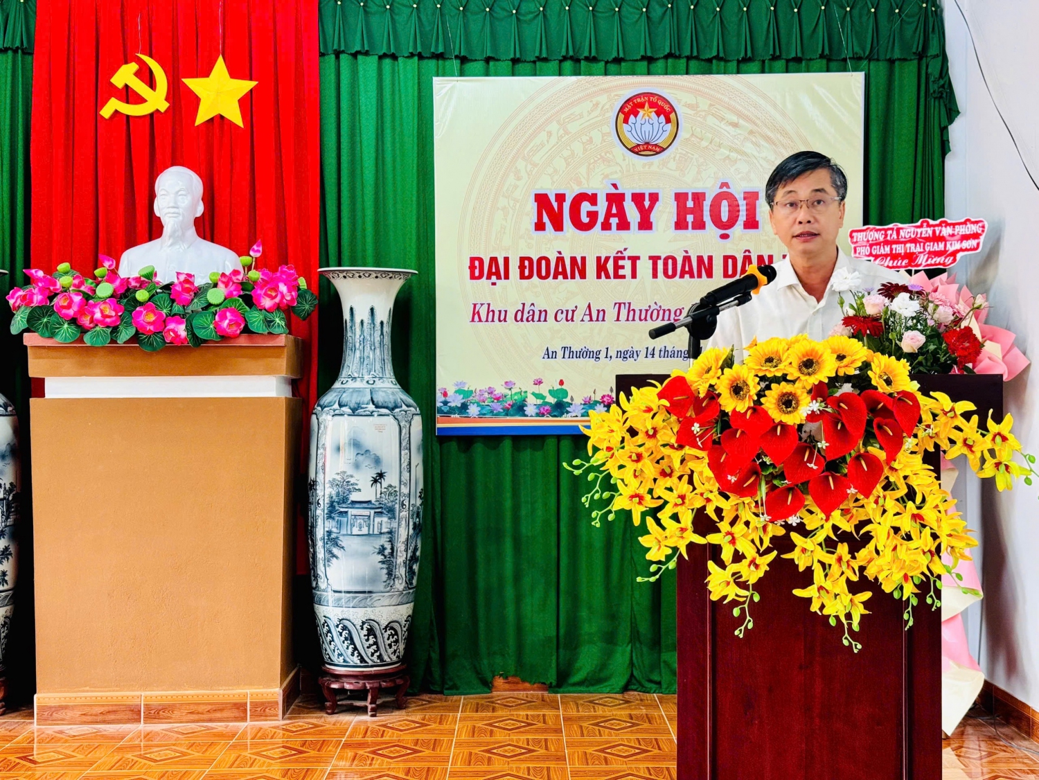 Phó Chủ tịch Ủy ban MTTQ Việt Nam tỉnh Huỳnh Cao Nhất phát biểu tại Ngày hội