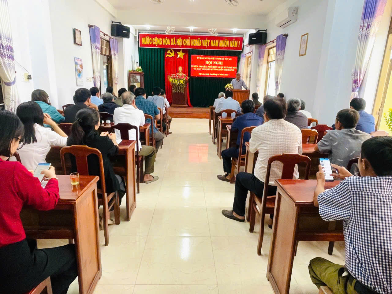 Quang cảnh Hội nghị