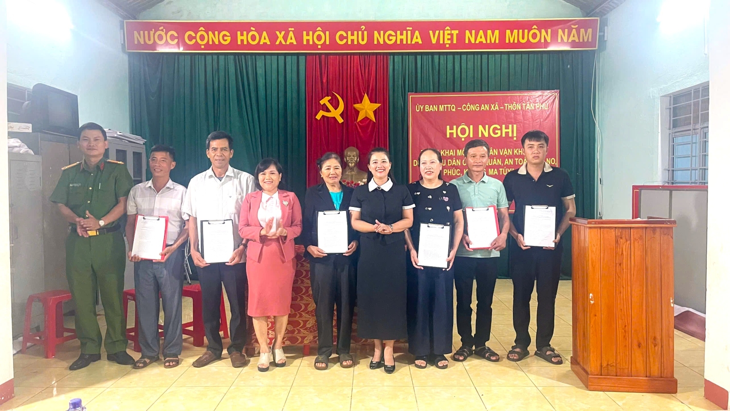 Mang Yang: Ra mắt mô hình dân vận khéo "Xây dựng Khu dân cư tự quản, an toàn, ấm no, hạnh phúc, không ma túy" năm 2026