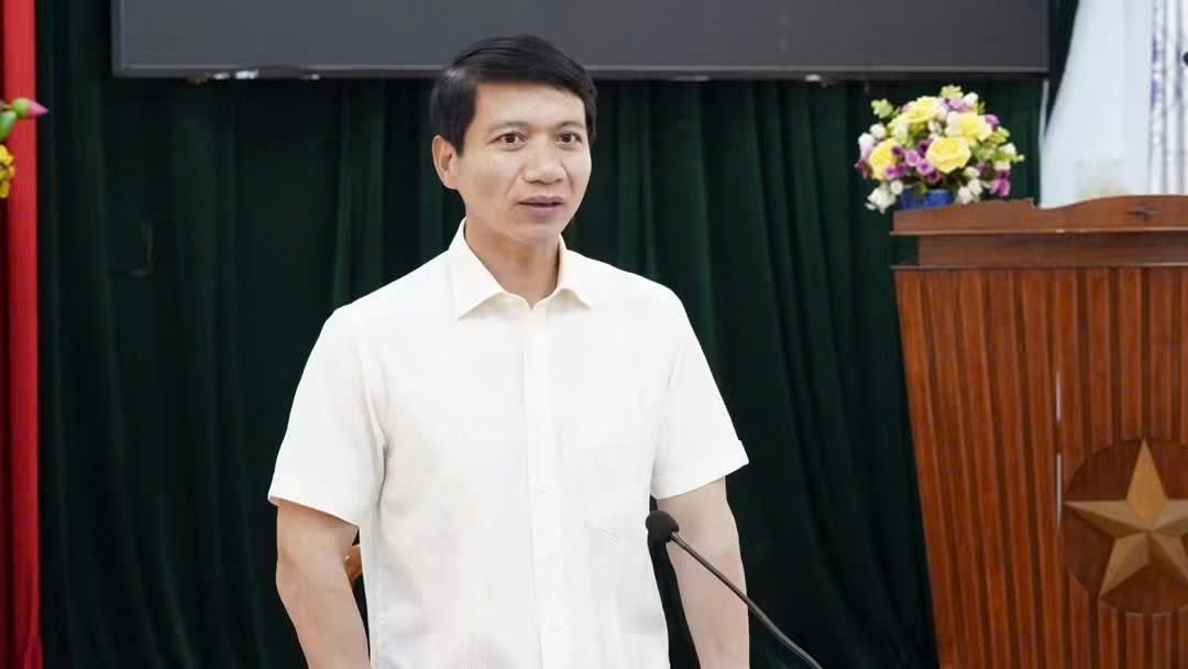Phó Bí thư Tỉnh ủy, Chủ tịch Ủy ban MTTQ Việt Nam tỉnh Gia Lai Nguyễn Ngọc Lương làm việc với Ban Thường vụ Đảng ủy xã Bình Hiệp