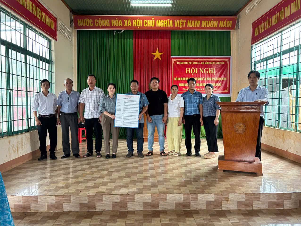 Xã Chư Păh: Ra mắt mô hình điểm “Làm thay đổi nếp nghĩ, cách làm trong đồng bào dân tộc thiểu số để từng bước vươn lên thoát nghèo bền vững” tại làng Hreng